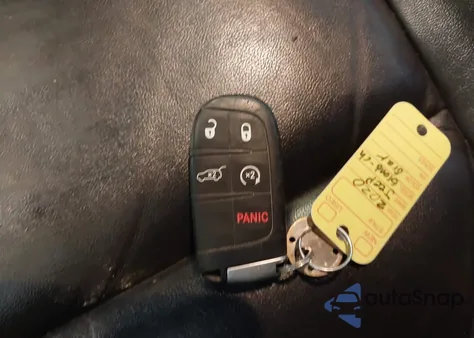 2020 Jeep Grand Cherokee Limited 4X4 from USA, damaged, VIN 1C4RJFBG0LC398542